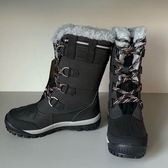 BearPaw Desdemona Black Winter Boots Size 8 NEW - Picture 8 of 11